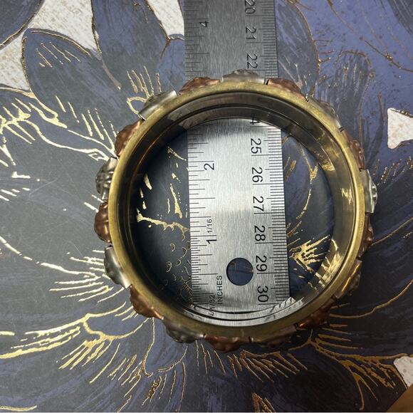 Vintage 70s Solid Brass & Copper Gold and Silver Floral Bangle Bracelet Set D1 - Picture 13 of 13